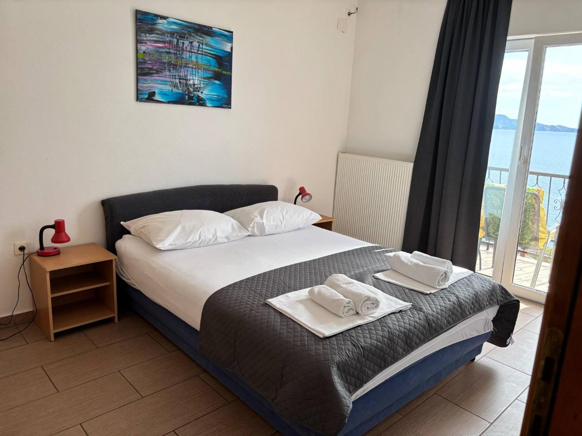 Apartments & Room Madi Senj  Exterior foto